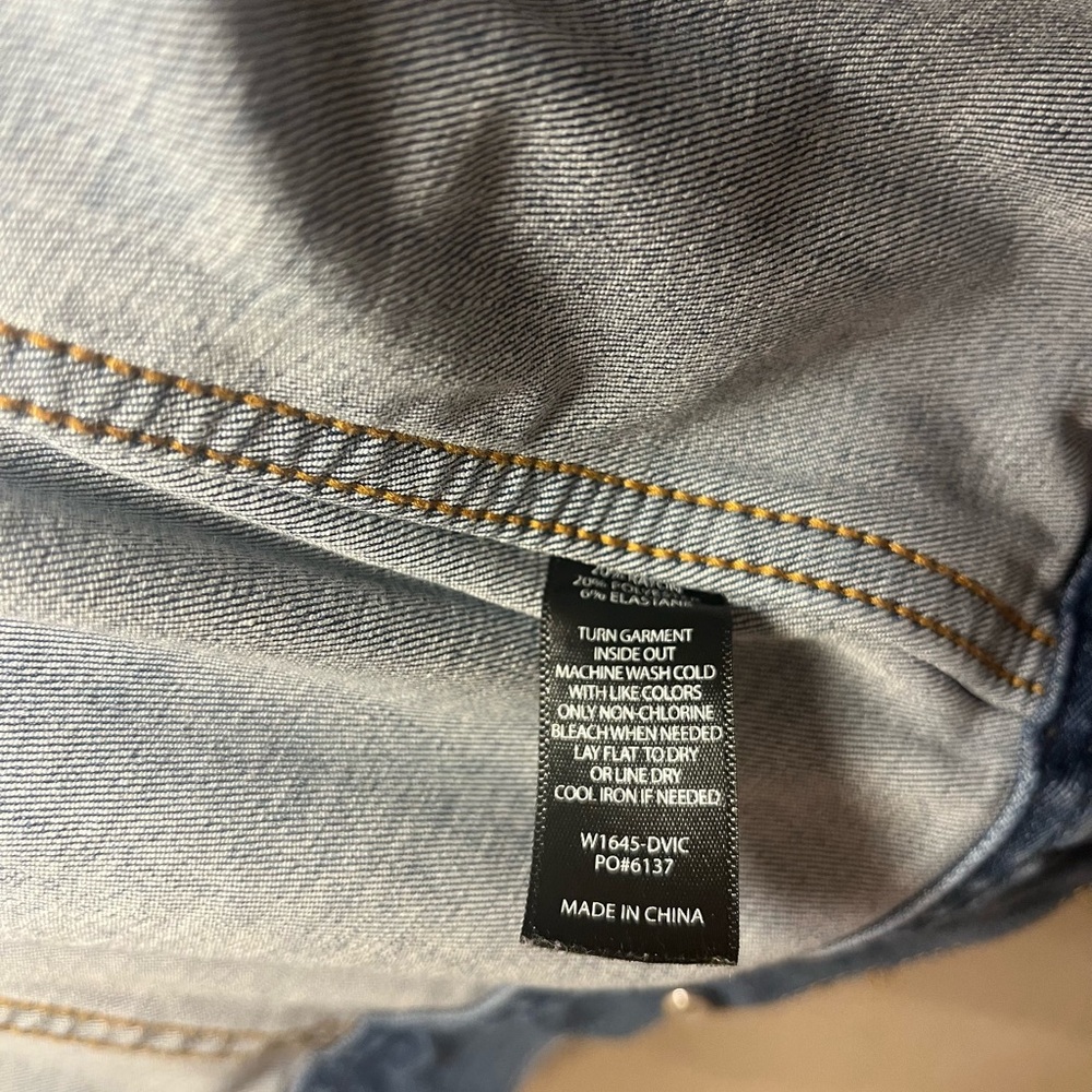 Betabrand Classic Blue Jean Jacket - Picture 4 of 6